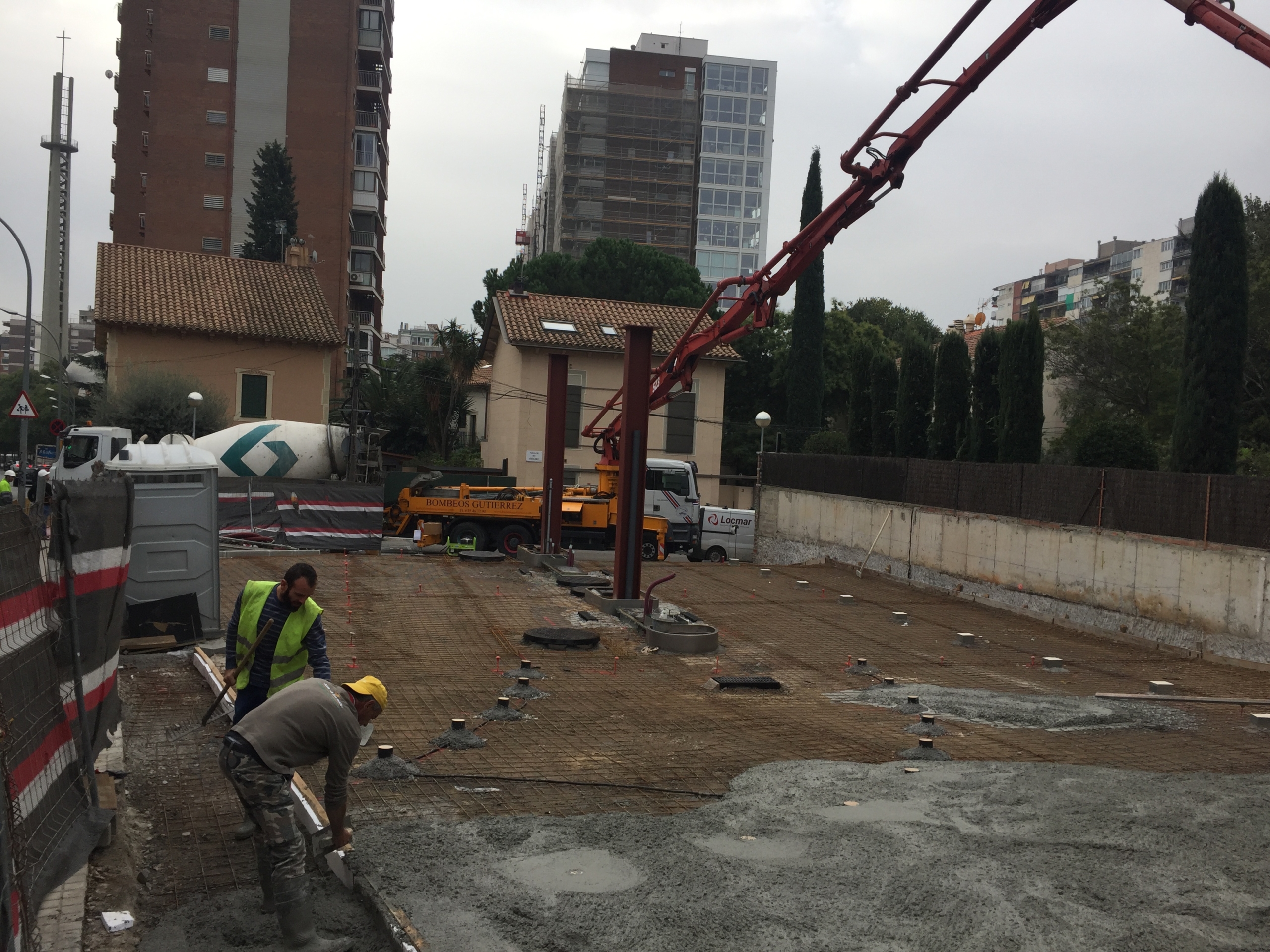 CONSTRUCCIÓN GASOLINERA EN CENTRO BARCELONA